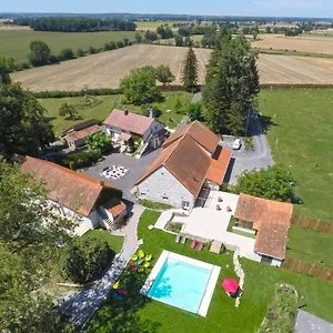 L'anagramme, Chambres, Table D'hotes Et Pour Adultes, Naturistes Ou Non ! , Cindre Frankreich